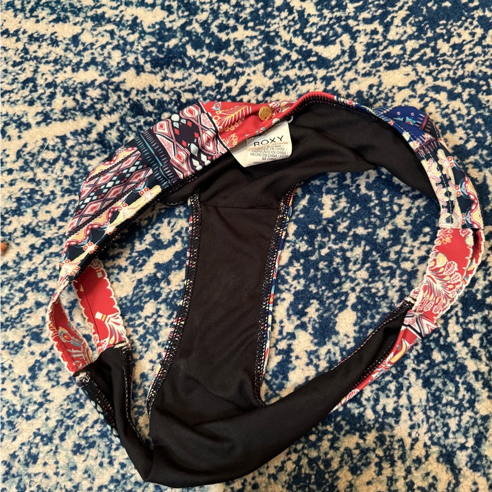 Roxy Bikini Set - image 3